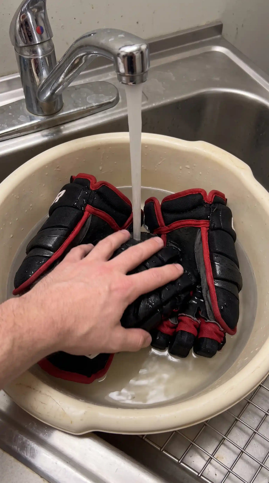 Washing and scrubbing